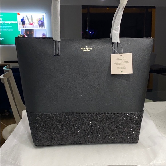 ♠️ SOLD Kate Spade Greta Court Penny in Black ♠️ - Picture 6 of 9